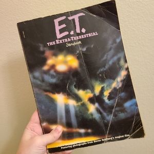 1982 E.T Storybook